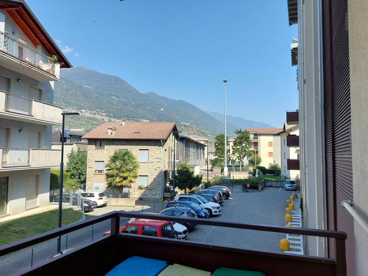Appartement Bilocale Luminoso, Ottima Posizione à Sondrio Extérieur photo