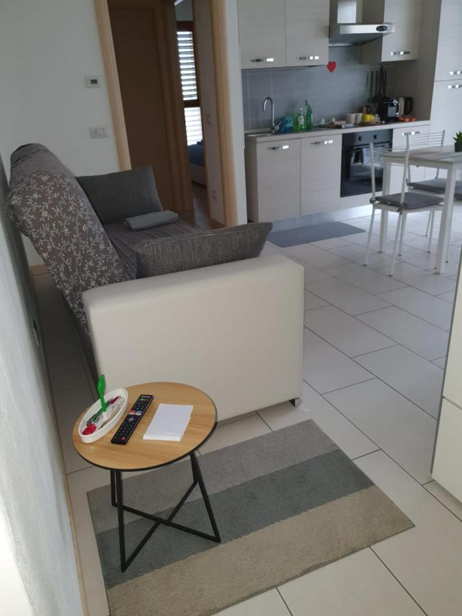 Appartement Bilocale Luminoso, Ottima Posizione à Sondrio Extérieur photo